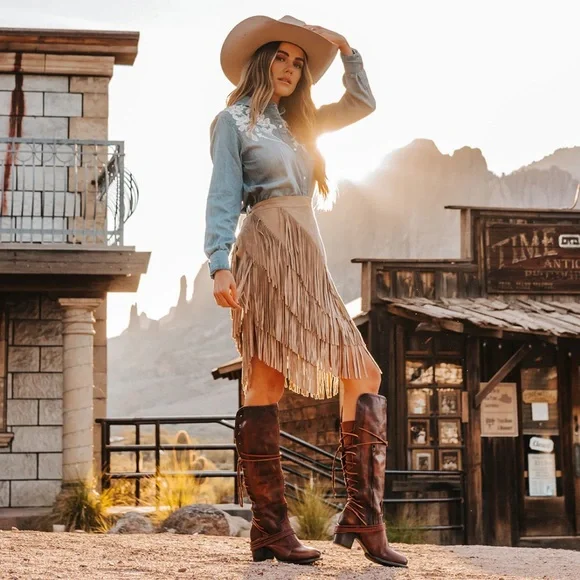 EUC OG Freebird Coal in Cognac, size 9 - Picture 2 of 12